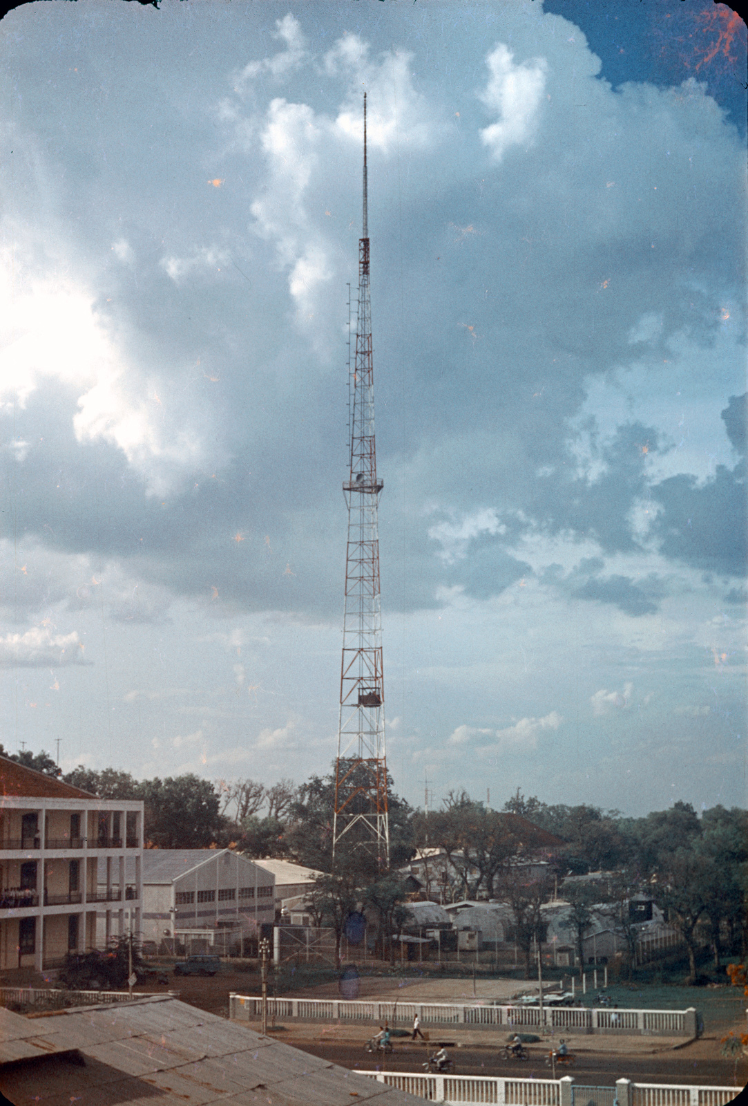 002-AFVN-Saigon
